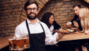 5 Ways to Keep Your Restaurant Employees Happy and Motivated